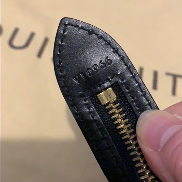 💕LOUIS VUITTON BEAUTIFUL BAG💕 - Picture 10 of 11